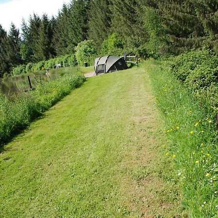 Spruce Lake Sauviat-sur-Vige Eksteriør billede